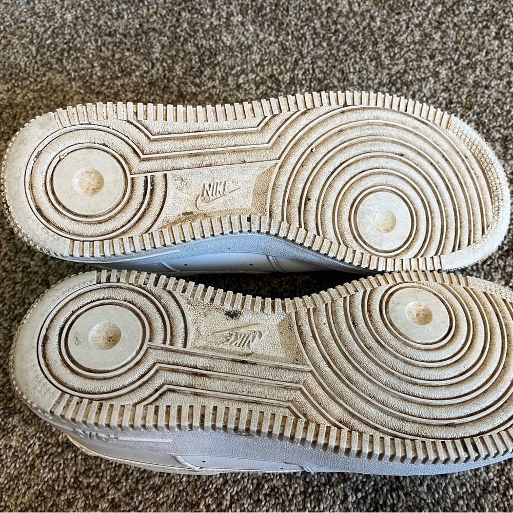 Nike Air Force shoes - Picture 5 of 5
